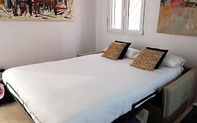 Florit Flats - The Old Town Apartment